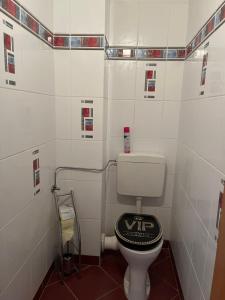 Vonios kambarys apgyvendinimo įstaigoje Wonderful Maisonette in Vienna with parking