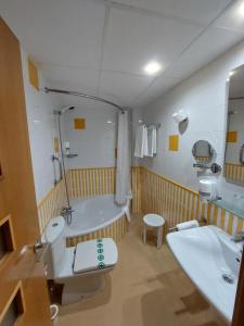Koupelna v ubytování Hotel Tio Pepe