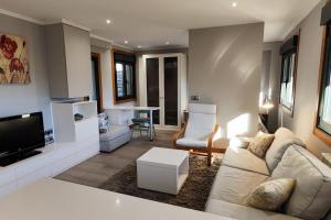 Μια τηλεόραση ή/και κέντρο ψυχαγωγίας στο Joaquin Lóriga diseño centro Vigo