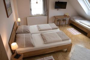 Posezení v ubytování Bed & Breakfast Dvorec