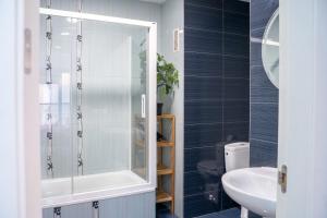 A bathroom at Apartamento Cerca de la playa