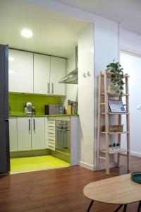 A kitchen or kitchenette at Apartamento Cerca de la playa