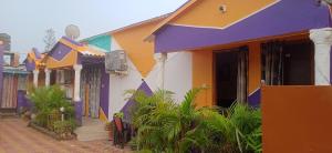 Budova, kde se hotel nachází + 57 fotografií