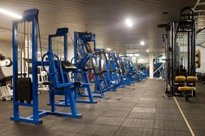 Fitness centrum a/nebo fitness zařízení v ubytování Safaritent at Camping GT Keiheuvel + 11 fotografií