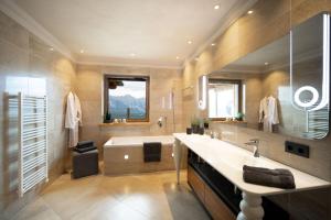 Kúpeľňa v ubytovaní CHALET G12 - Mountain Luxury Apartments