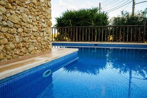 Πισίνα στο ή κοντά στο Amaryllis Holiday Home