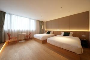 Foto dalla galleria di Encounter Hotel - West Lake Hefang Street a Hangzhou