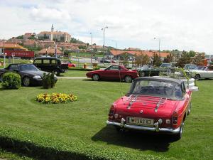 Kebun di luar Hotel Zámeček