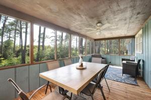 Ảnh trong thư viện ảnh của 085 DI Big House - 5 Bedrooms ở Dauphin Island