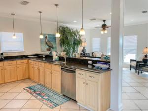 Gallery image of 021 Petite Dauphine in Dauphin Island