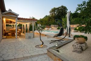 Πισίνα στο ή κοντά στο Villa Gabriel