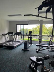 Fitness centrum a/nebo fitness zařízení v ubytování REGENCY APARTMENT HOTEL-ST@Y