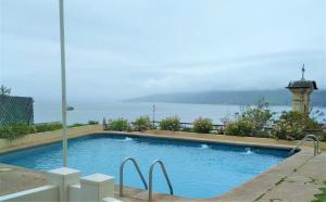 einen Pool mit Meerblick in der Unterkunft Hermoso y amplio depto con vista al mar y playa in Papudo