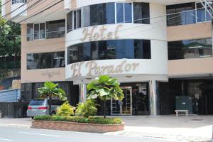 O edifício em que o hotel se localiza