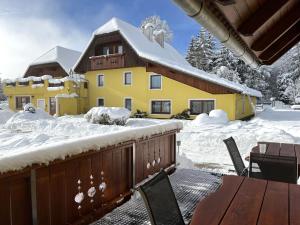 Hotel Gasthof Seeblick v zimě