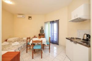 Gallery image of Beachfront apartments Jermen in Sukošan
