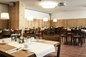 Veitingastaður eða matsölustaður á Hotel-Gasthof Löwen