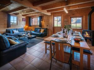 Posezení v ubytování Chalet Capieu - Le Barn - OVO Network