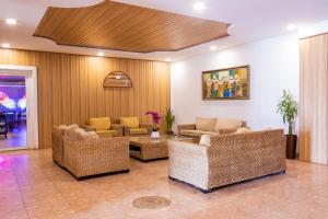 Predel za sedenje v nastanitvi Hotel Guacamaya