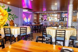 Restavracija oz. druge možnosti za prehrano v nastanitvi Hotel Guacamaya
