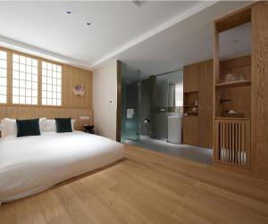 Foto dalla galleria di Encounter Hotel - West Lake Hefang Street a Hangzhou