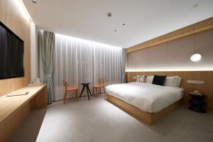 Foto dalla galleria di Encounter Hotel - West Lake Hefang Street a Hangzhou