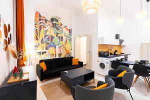 Modern uniquely designed flat Andrassy Avenue and Oktogon square 1067 Budapest, 49 Csengery utca kép - 2