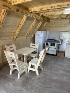 Kuchyň nebo kuchyňský kout v ubytování Forest rest