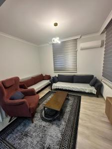 Et opholdsområde på Meydan Suite Apartments