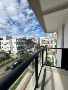 Uma varanda ou terraço em Apartamento - Temporada Praia de Palmas