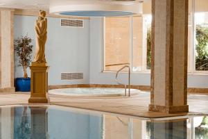 Bassein majutusasutuses Radisson Blu Resort & Spa, Malta Golden Sands või selle lähedal