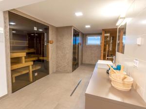 Kúpeľňa v ubytovaní Kaminzimmer Suite