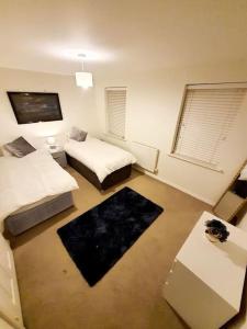 Кровать или кровати в номере - Modern 3 Bed in Newport - Close to City Centre -