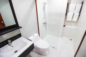Koupelna v ubytování Tai-Shan Suites