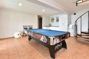 Billede fra billedgalleriet på New Property Shimmer Shores Absolute Waterfront Retreat at Fishing Point, Lake Macquarie i Fishing Point