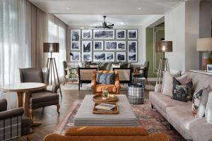 Posezení v ubytování Protea Hotel by Marriott George King George