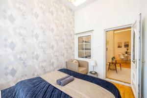 Luxury Quentin Apartment 3 BEDRM, 2 BATHRM 1061 Budapest, 38 Király utca kép - 2