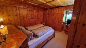 Fotografie z fotogalerie ubytování Chesa Bellaval, Haus Chamuotsch 3 1 2-Zimmerwohnung v destinaci Silvaplana