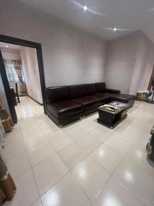 Część wypoczynkowa w obiekcie Luxury 2 Bedroom family Apartment in Yaba Lagos
