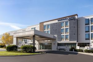 a rendering of the front of a hotel at SpringHill Suites Ewing Township Princeton South in Ewing