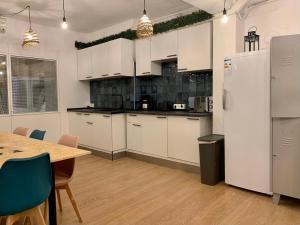 Köök või kööginurk majutusasutuses Boga Hostel
