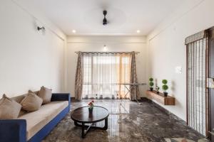 Rosewood Haven 101 By JadeCaps 3BHK AC Hennur