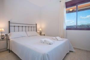 Postel nebo postele na pokoji v ubytování Apartamento Coral Beach - PlusHolidays + 37 fotografií