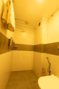 Koupelna v ubytování Subha Casa Hotel