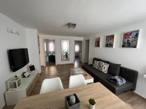Televízia a/alebo spoločenská miestnosť v ubytovaní La Vida es Bella Córdoba