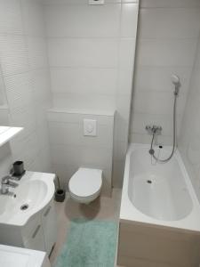 Kylpyhuone majoituspaikassa STUDIO 15
