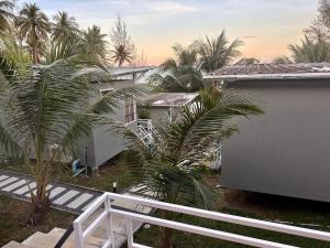 Fotografie z fotogalerie ubytování Naroth Beach Bungalow v destinaci Koh Rong Island
