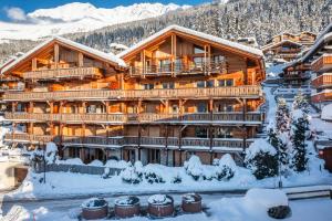 Ayous Verbier - BY EMERALD STAY зимой