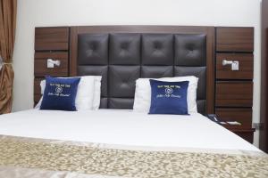 Katil atau katil-katil dalam bilik di Golden Tulip Hotel- Evergreen Port Harcourt