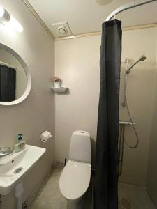 Koupelna v ubytování Lilla Hotellet